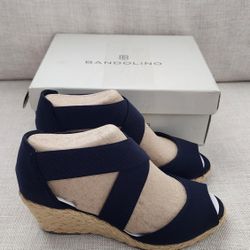 New Women wedges