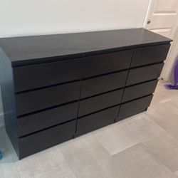 12 DRAWER DRESSER LIKE NEW ALL ASSEMBLED 
