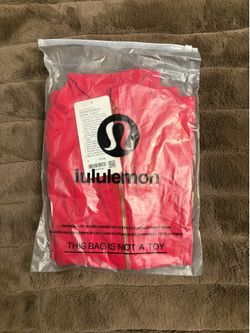 Red lululemon gold zipper define jacket