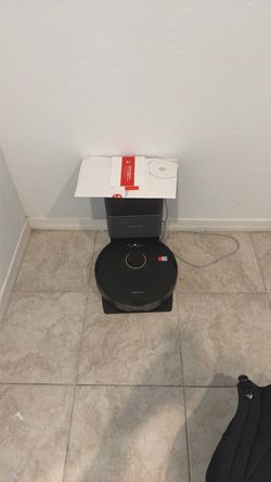 Roborock Robot Vacuum with Auto-Empty Dock