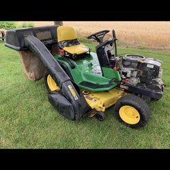 John Deere 262GT 48 inch cut comes with bagger system needs new PTO switch