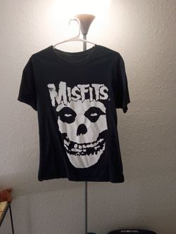 Misfits t shirt medium