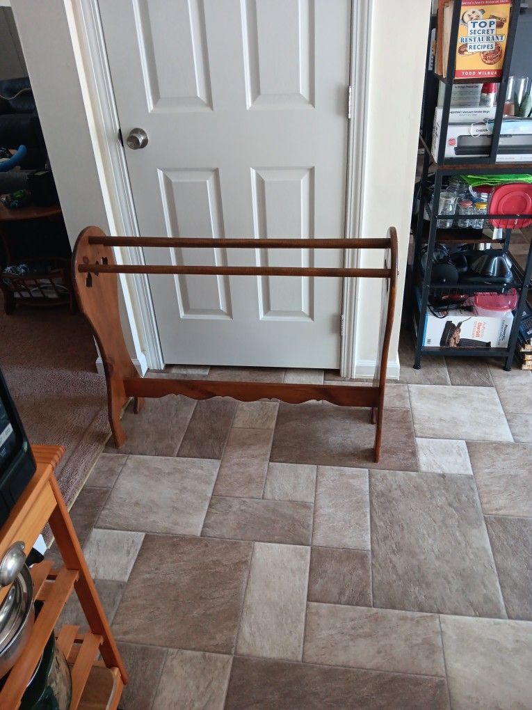 Quilt Rack