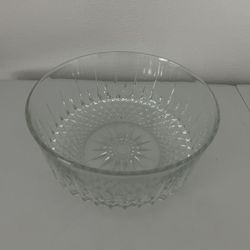 Vintage Arcoroc France Clear Cut Glass Starburst Large Bowl
