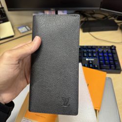 Louis Vuitton M62665 Brazza Wallet 