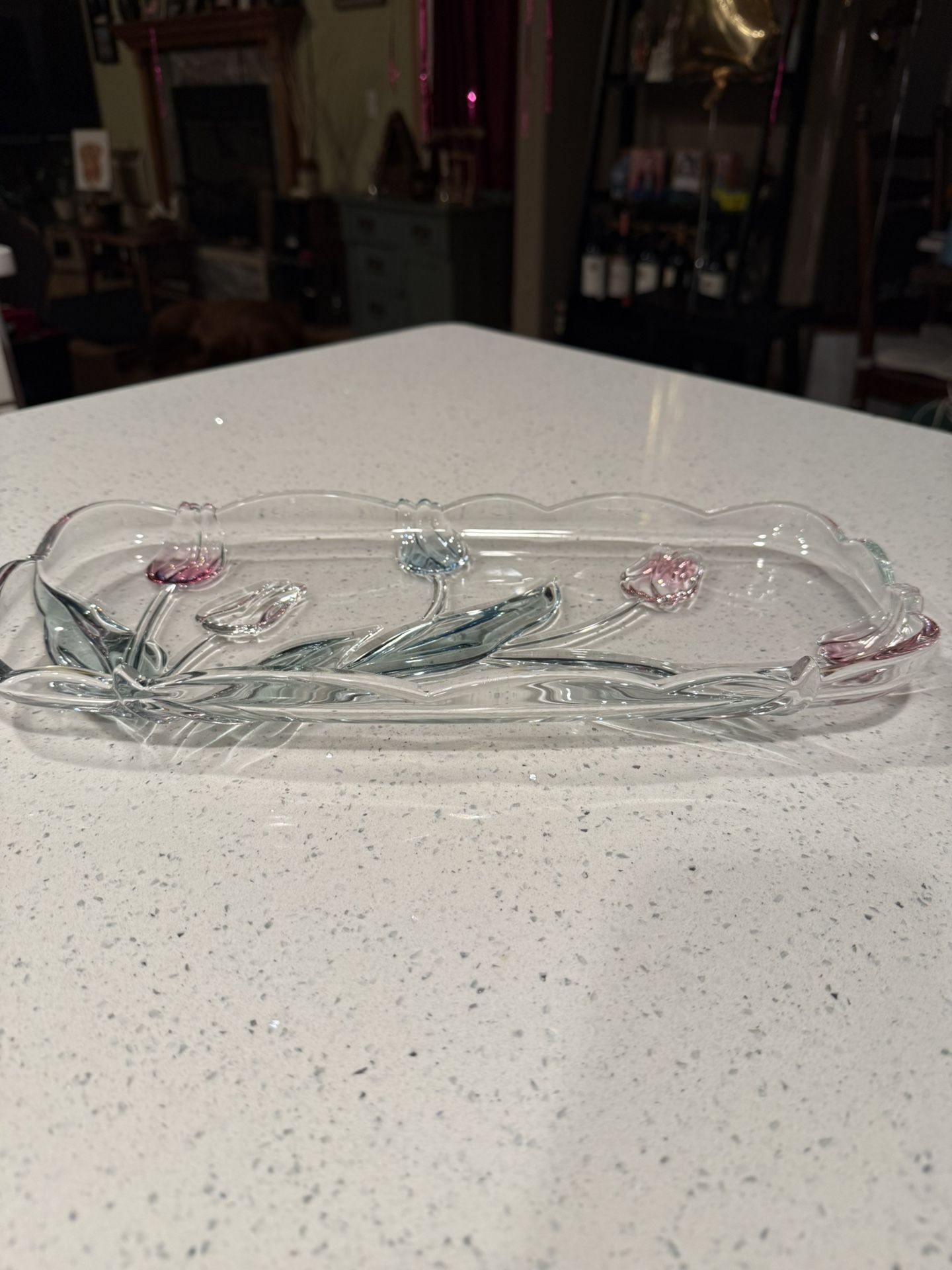 Mikasa Tivoli pattern Glass Canape Hors D' Oeuvres Tray with Tulips 14 3/4"