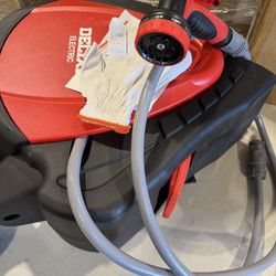 New- Auto Hose Reel 1/2” -100Ft