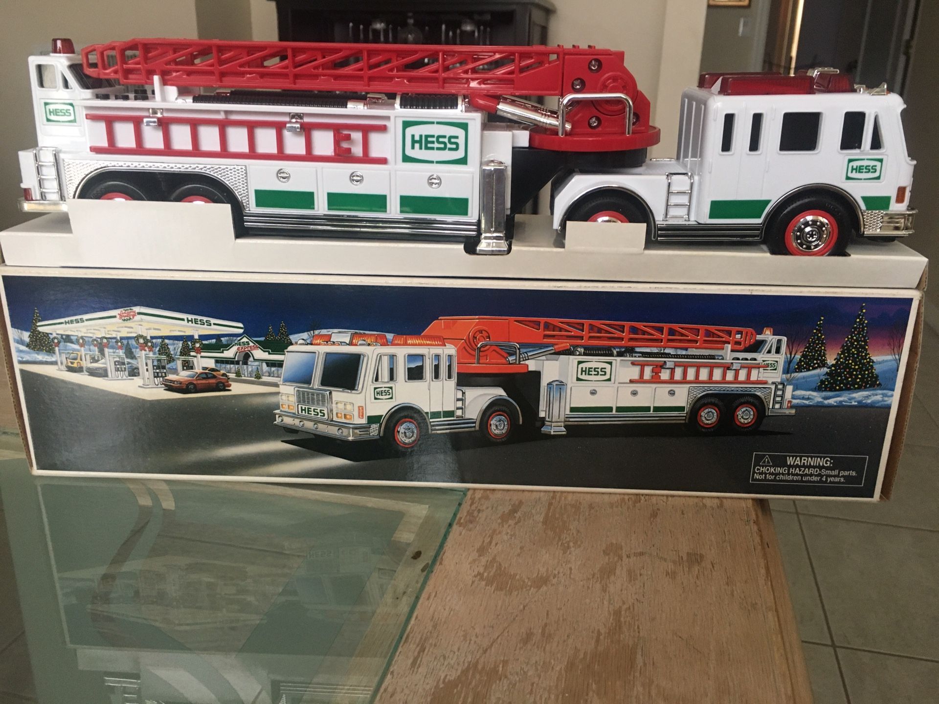 Hess 2000 Fire Truck Art