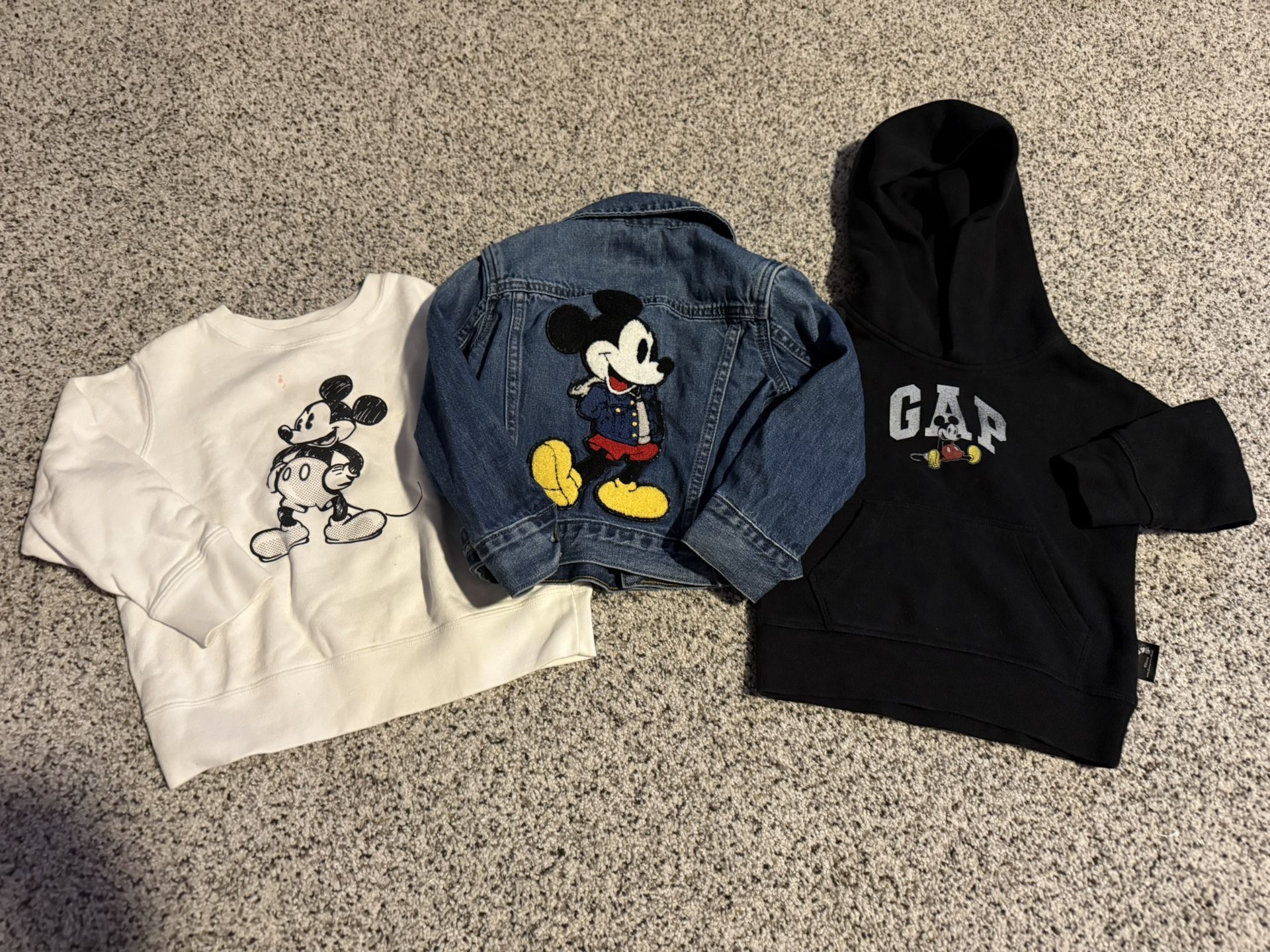 Gap Disney Mickey Mouse Kids Youth 3 Toddler 3t Denim Jean Jacket Unisex + Black Gap Hoodie 3t + FREE Uniqlo Mickey Sweater Sweatshirt 3/4