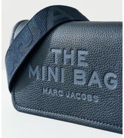Marc Jacobs Womens The Leather Mini Bag