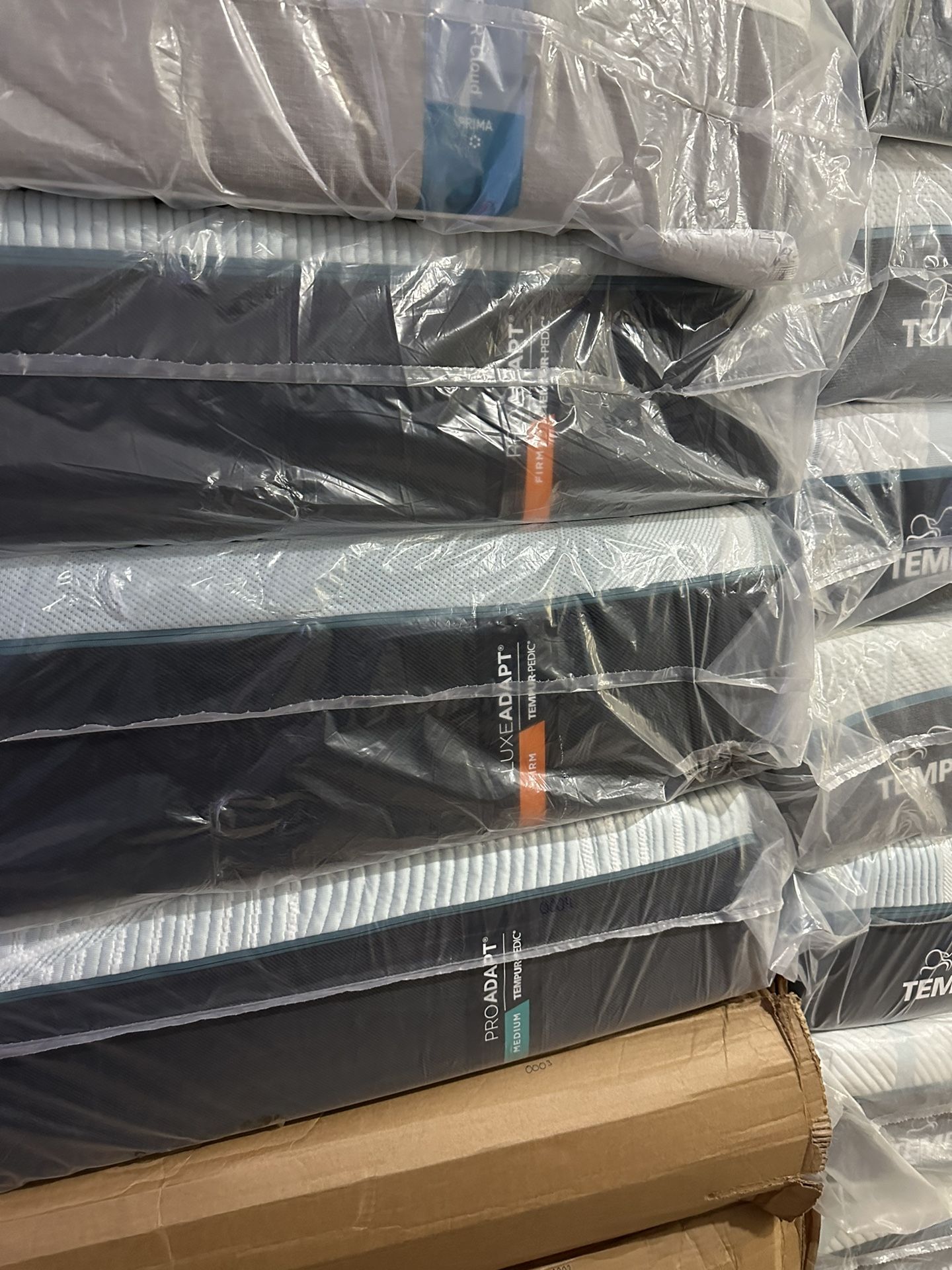 King Queen Size Tempurpedic ProAdapt, ProBreeze, LuxeBreeze Mattress Pro Breeze /Luxe Adapt /Pro Adapt /Adapt /cloud /Tempur pedic contour Supreme