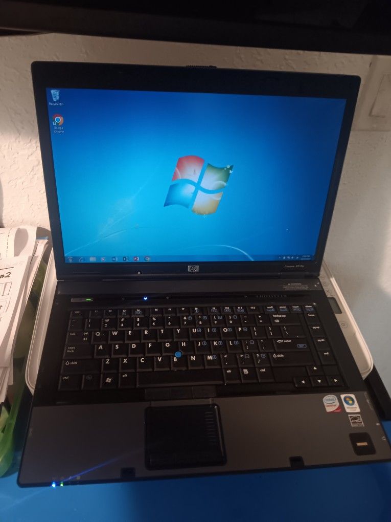 HP Laptop With Windows 7 OS