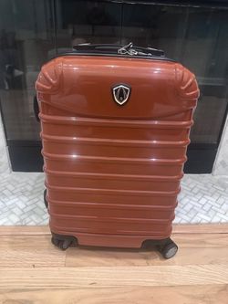 Traveler's Choice 20" Hardside Carry-On Spinner Suitcase – Copper