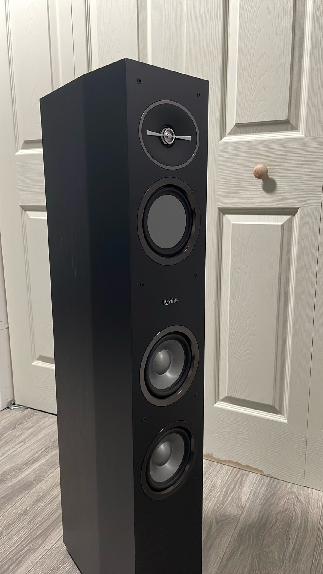 Infinity R253 Speaker – Loud & Clear – No Cables