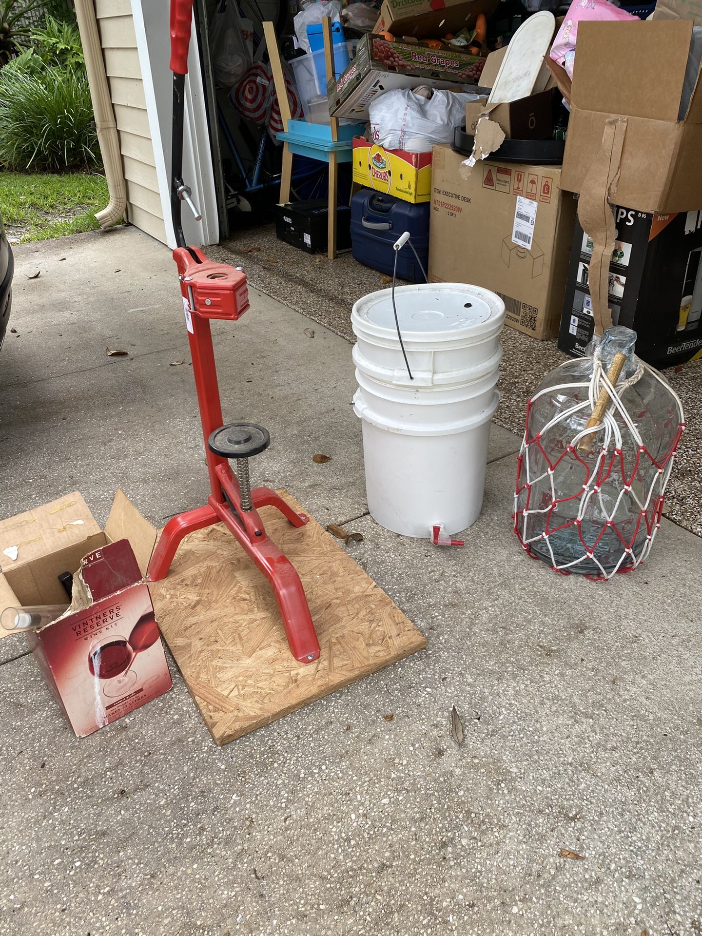 Wine Making Materials 