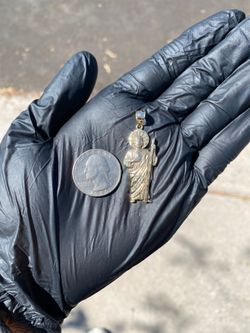 10k Gold San Judas Pendant