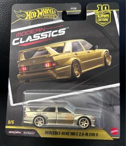 Hot Wheels Modern Classics Mercedes-Benz 190 E 2.5 Gold Chase