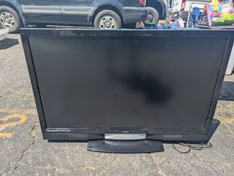 Vizio 47-inch legacy 1080p LCD HDTV featuring a 120Hz refresh rate/Smooth Motion