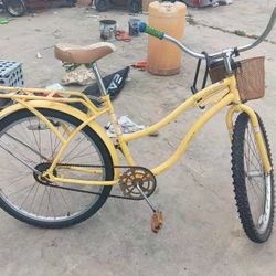 26 Inch Huffy "Honey Comb" Cruiser