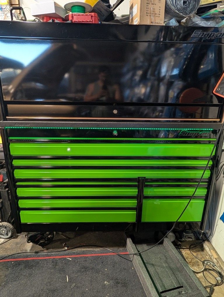 SNAP ON EPIC 68 With Hutch