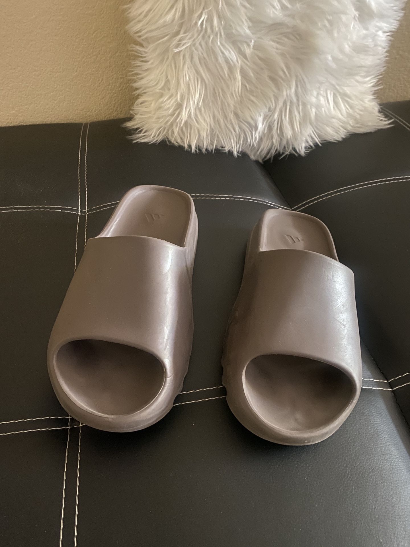 Yeezy Slides Size (11)SOOT Now Available: Adidas Yeezy Slides “Glow Green” “Soot” “Pure  main image 3