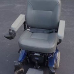 Pronto M51 Power  Mobility Chair
