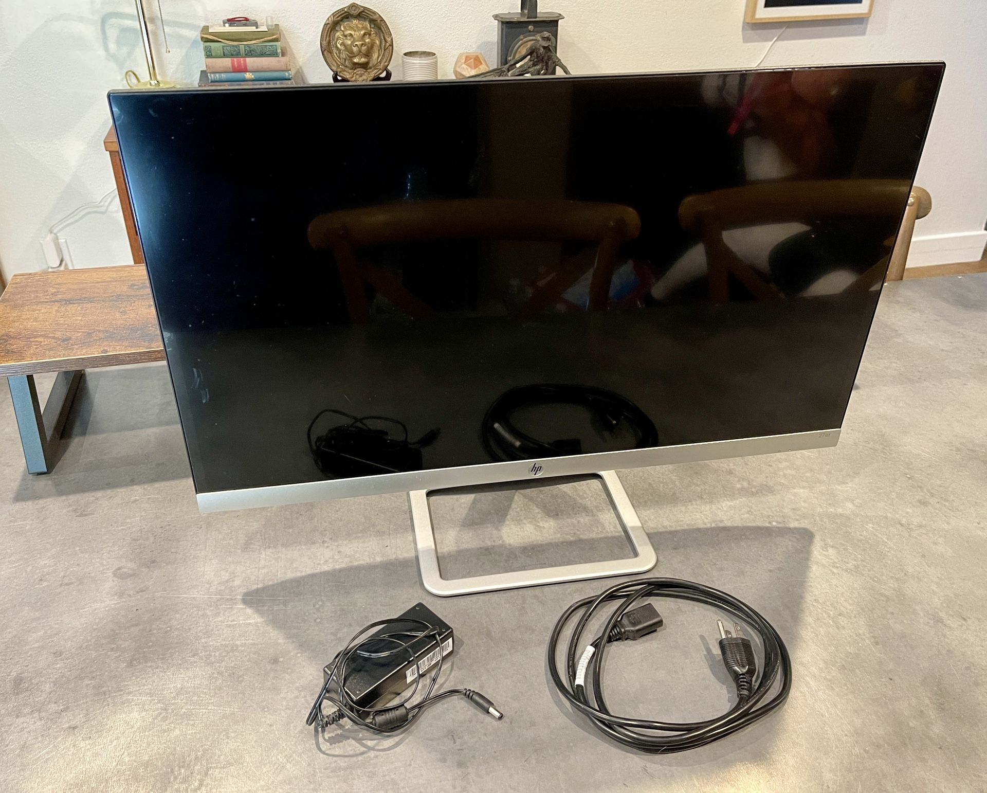 HP | 27-inch LED HD Display | 27er | 1080 | Works great!