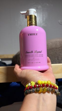 Truly Smooth Legend Hydra-Restore Body Lotion