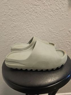 Adidas Yeezy Slide