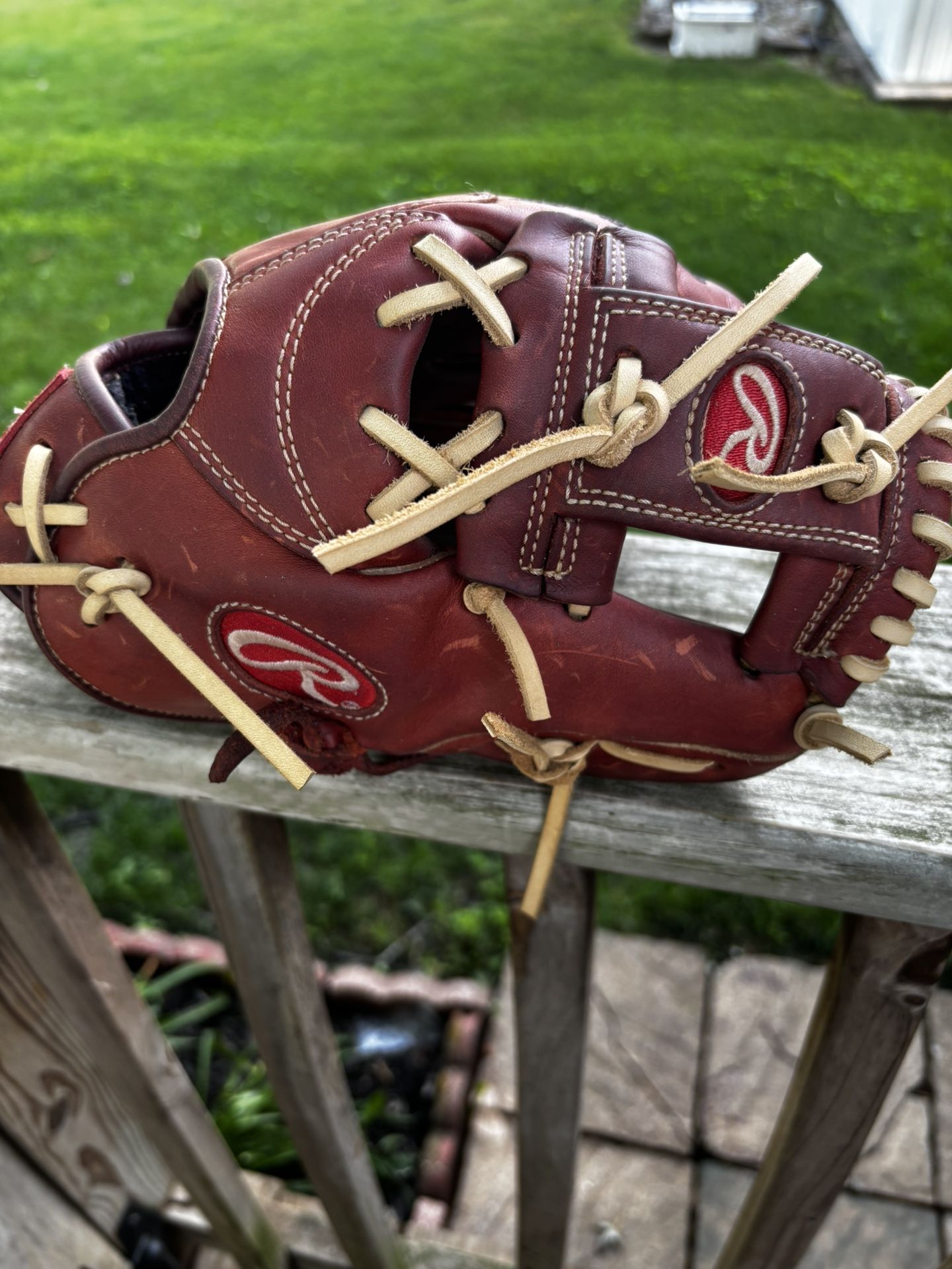 Rawlings HOH 11 1/4 Infield Glove