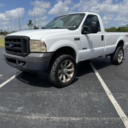 FORD 350 SUPER DUTY 4x4