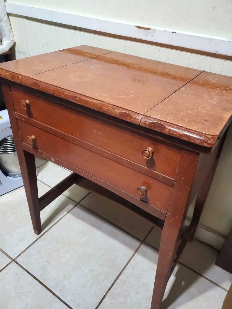 Vintage Sewing Machine Table. Sold Wood made (Heavy and Super Sturdy) Details r in DESCRIPTIO