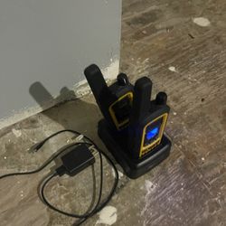 Dewalt Walkie Talkie 