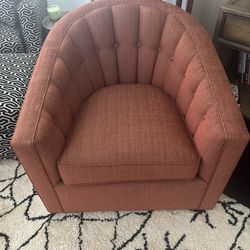 Ethan Allen Chair!! Must See Brand New 