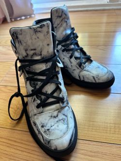 Balenciaga shoes - size 38