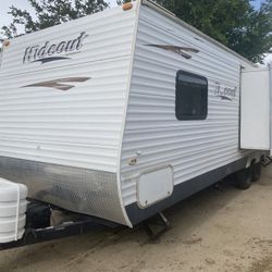 2008 Hideout Travel Trailer 27ft