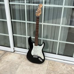 FENDER Squire Strat Guitar