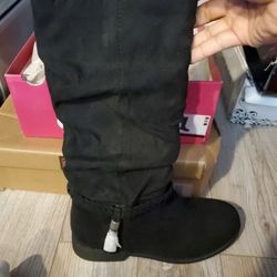 Girls Boots Size 4