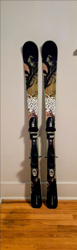 NORDICA Belle 146cm Skis + TYROLLA Adjustable Bindings