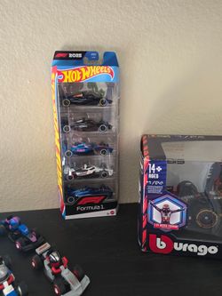 Hot Wheels, Lego and bburrago f1 set