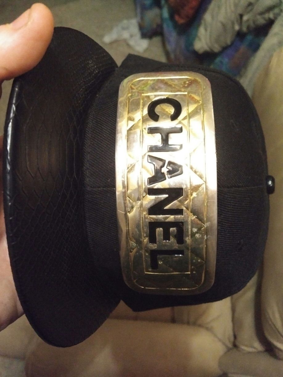 One-of-a-kind CHANEL SNAPBACK