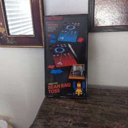 Tabletop Bean Bag Toss Game. GREAT PRICE. 
