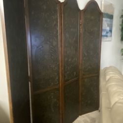 Antique Divider 