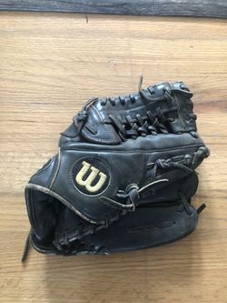 Wilson Infielder/Outfielders Glove