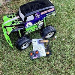 Tyco rc grave digger monster cheap truck