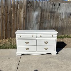 Dresser 52”W x 19”D x 31”H