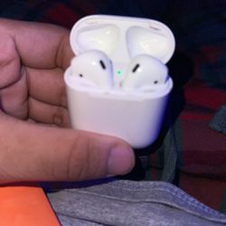 airpods 