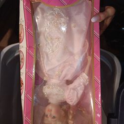 Brand New Rapunzel Story book Collection Petite Porcelains By Barbara Lee