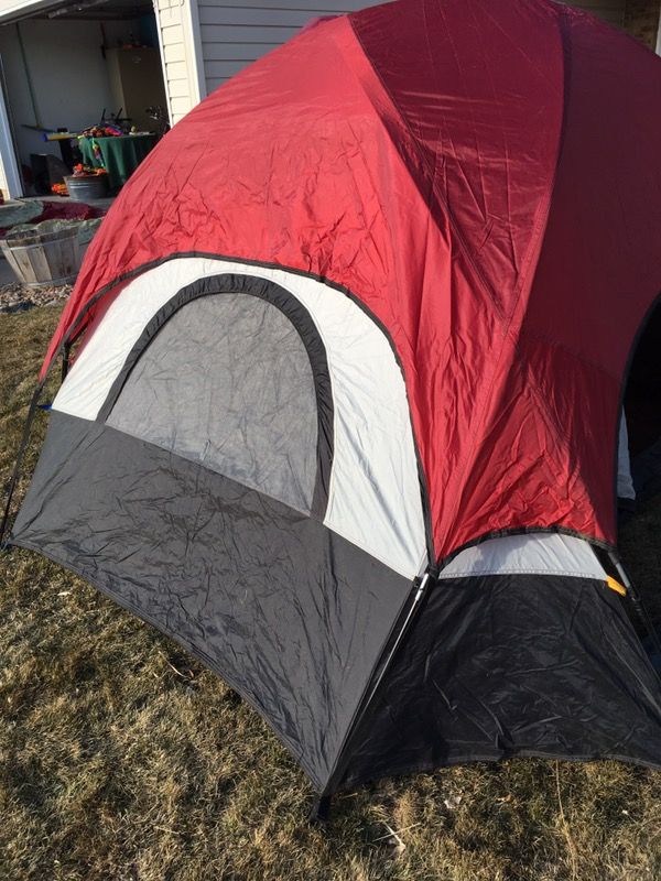 Wenger Swiss Army Matterhorn Tent Style no. 89027 (4 persons)