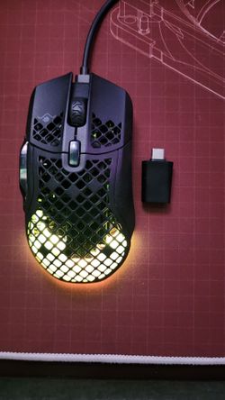 Steelseries Aerox 5 wirless mouse
